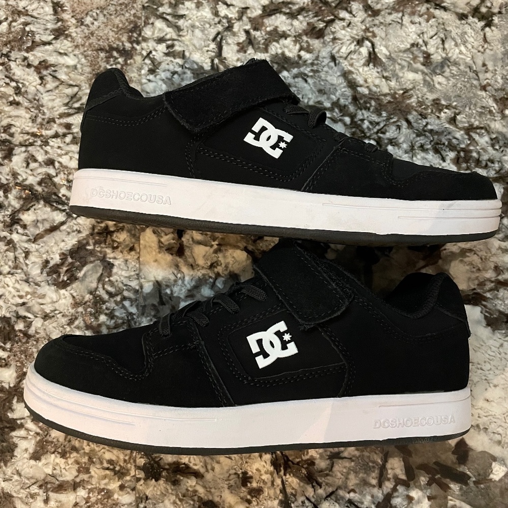 New DC boys shoes